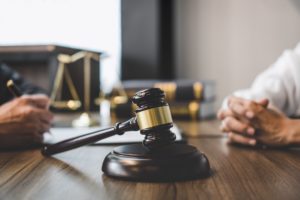 abogados en tavernes blanques